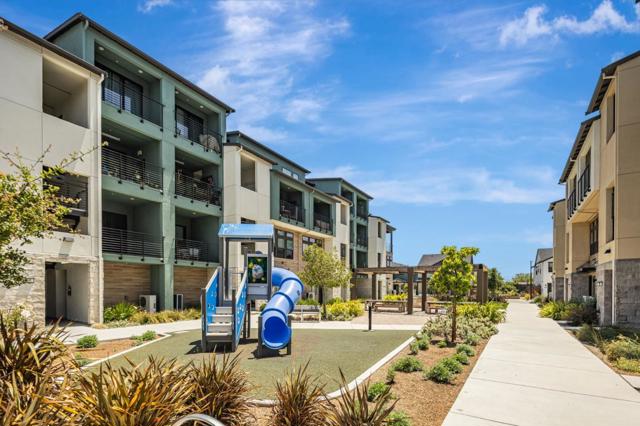 112 Waters Park Circle, San Mateo CA: https://media.crmls.org/mediaz/9dac8d47-a076-4633-a5ee-46e496b4e245.jpg