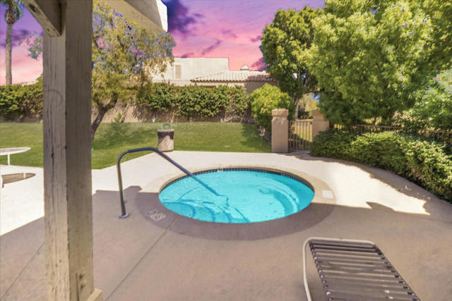 23 Pine Valley Drive, Rancho Mirage CA: https://media.crmls.org/mediaz/9daf058d-6e50-4348-a6e2-8fb5ac17a222.jpg