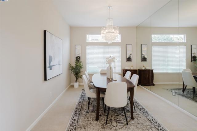25657 Crestfield Dr, Castro Valley CA: https://media.crmls.org/mediaz/9dafc8b5-777b-4941-8974-a52d2098b18e.jpg