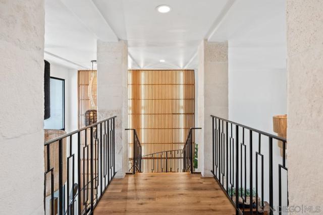 6675 Caminito Lindrick, La Jolla CA: https://media.crmls.org/mediaz/9dafce3f-0213-4f71-a210-e839ff7ee836.jpg