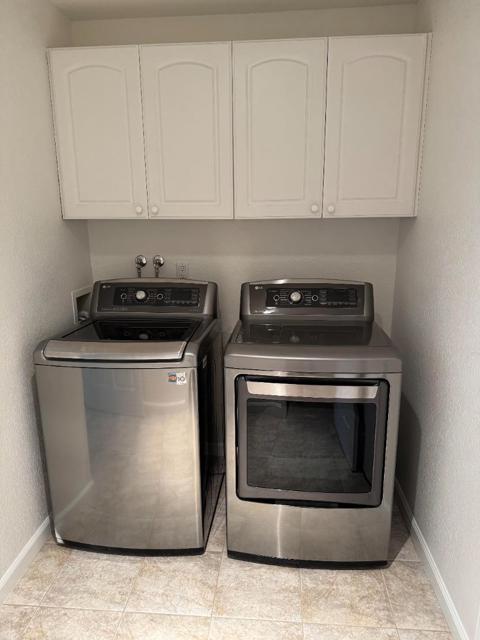 1210 Fiddlers Green, San Jose CA: https://media.crmls.org/mediaz/9daff64c-84e9-4c96-95c1-af6141ef4753.jpg