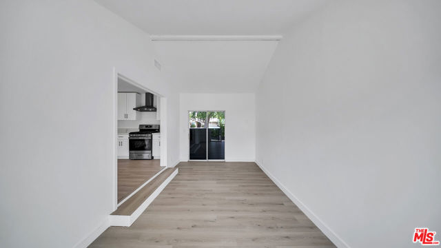 10326 Gothic Avenue, Granada Hills CA: https://media.crmls.org/mediaz/9daffe47-8aa4-455a-99d3-b323e20f300d.jpg