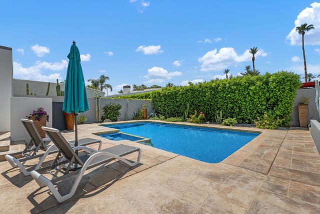 75301 Montecito Drive, Indian Wells CA: https://media.crmls.org/mediaz/9db055ac-5876-4844-a102-2bca6d196a59.jpg