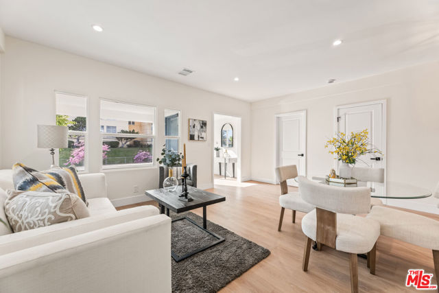426 N Pacific Avenue, San Pedro CA: https://media.crmls.org/mediaz/9db1c30d-2e60-4e5c-bb0c-3877f0e10db9.jpg