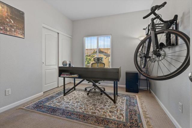 3301 N Park Drive, Sacramento CA: https://media.crmls.org/mediaz/9db1ec46-d5cd-4ef7-a136-7efcec1330ea.jpg