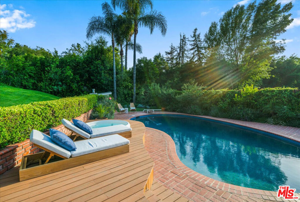 11818 Laurel Hills RoadStudio City img 33