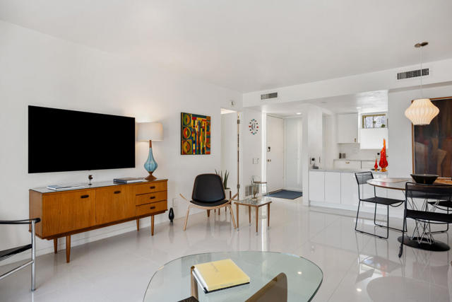 1881 S Araby Drive, Palm Springs CA: https://media.crmls.org/mediaz/9db27d1d-568b-48fd-a534-b9b769970991.jpg