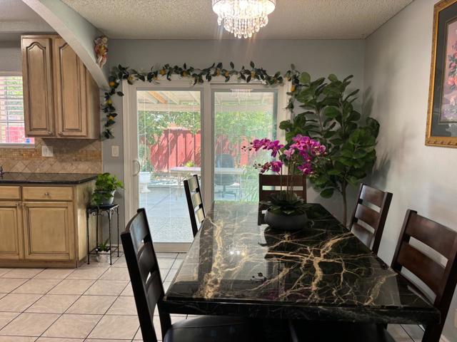 1556 Aldrich Way, San Jose CA: https://media.crmls.org/mediaz/9db2c27a-9126-41de-b55c-87a1183b8f40.jpg