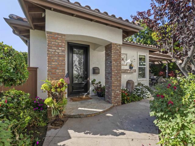 3424 CAMINO ALEGRE, Carlsbad CA: https://media.crmls.org/mediaz/9db2ec10-e2fa-4db4-9d7d-3992ffa58934.jpg