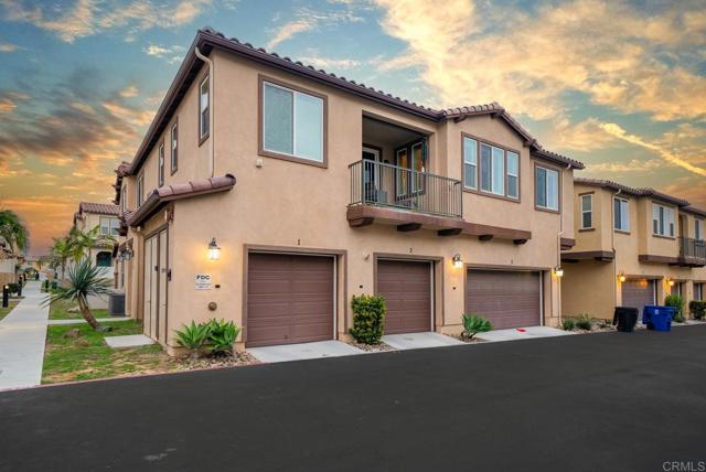 Detail Gallery Image 1 of 49 For 1711 Cal Orchid Pl #1,  Chula Vista,  CA 91913 - 2 Beds | 2 Baths