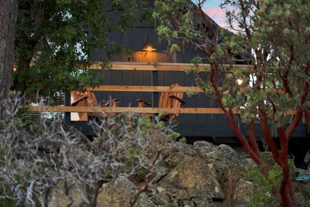 26785 Crestview Drive, Idyllwild CA: https://media.crmls.org/mediaz/9db3adad-5c12-4195-bf2d-dd5b9bc1d25c.jpg