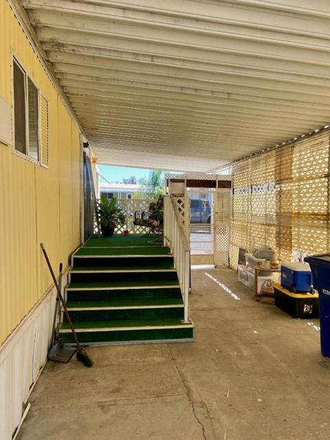 1400 Meredith, Gustine CA: https://media.crmls.org/mediaz/9db3b063-b175-447a-a848-6464ec72fa71.jpg