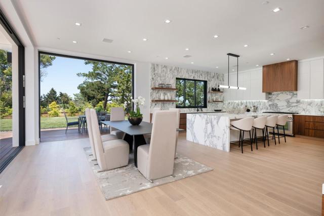3964 Jefferson Avenue, Redwood City CA: https://media.crmls.org/mediaz/9db3c75d-c959-4da3-8831-4e899df9acc2.jpg