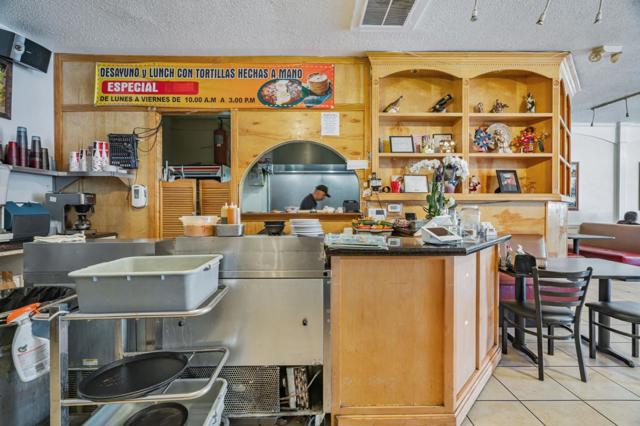5272 5272 Monterey Road, San Jose CA: https://media.crmls.org/mediaz/9db58bc5-9a44-435d-afad-12e4577904da.jpg