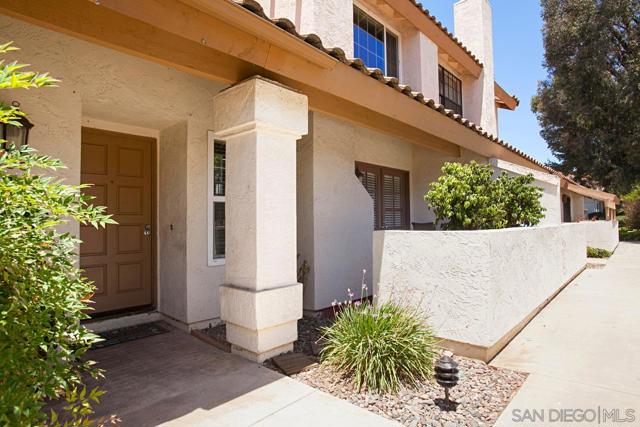 1651 S Juniper Street, Escondido CA: https://media.crmls.org/mediaz/9db5d92d-7cff-4628-bd7a-2783a65896b9.jpg