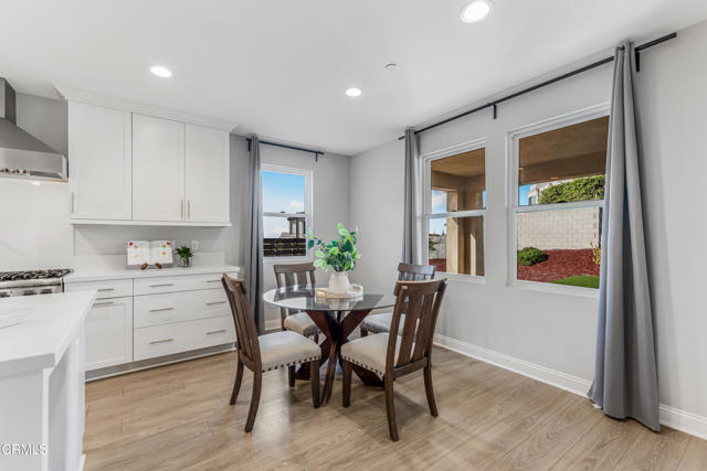 Detail Gallery Image 11 of 46 For 759 via Cielito, Ventura,  CA 93003 - 4 Beds | 4 Baths