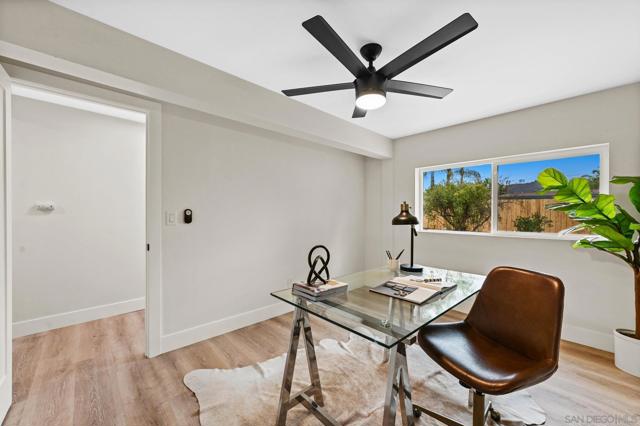 1160 Erica St, Escondido CA: https://media.crmls.org/mediaz/9db6dcf5-8afc-47b3-97c9-08be075c0836.jpg