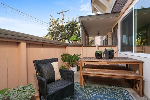 3845 Groton St, San Diego CA: https://media.crmls.org/mediaz/9db767ab-5d09-4c12-a791-988839b50c20.jpg