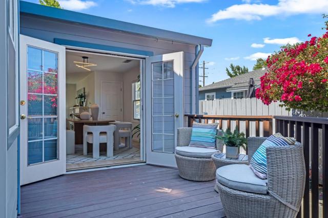 1518 Arguello Street, Redwood City CA: https://media.crmls.org/mediaz/9db8f6e5-0c44-47df-a8bf-57a8529f3736.jpg