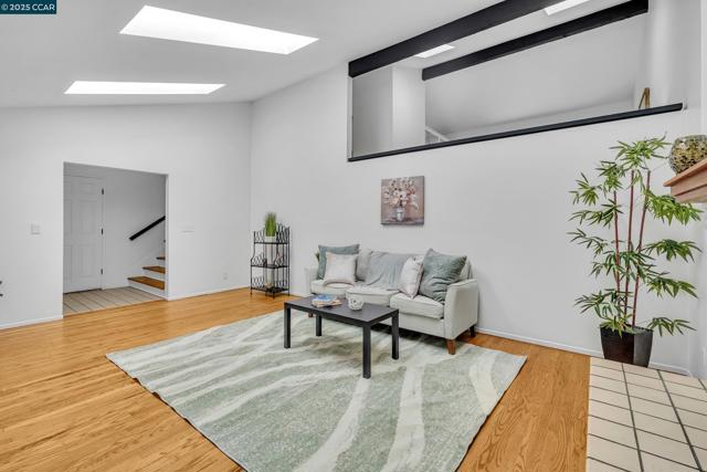 2690 Doidge Ave, Pinole CA: https://media.crmls.org/mediaz/9db90f4a-6a4c-4bb2-ad62-eae77cb0769b.jpg