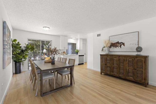 11370 Paseo Albacete Avenue, San Diego CA: https://media.crmls.org/mediaz/9db95356-2a01-44e4-8e07-5d5330b81a4c.jpg