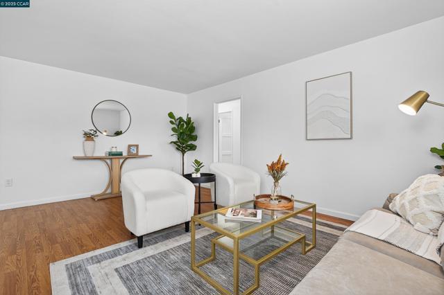 2921 Rollingwood Dr, San Pablo CA: https://media.crmls.org/mediaz/9db9f8e7-3014-475f-ae47-8de491333809.jpg