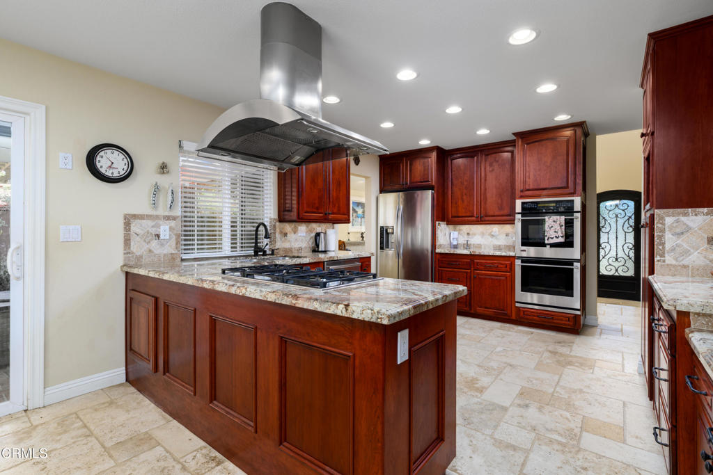 MLS #V1-32958 image #2