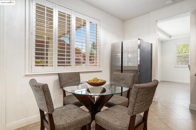 5235 Ramsdell Ct, Antioch CA: https://media.crmls.org/mediaz/9dba89f1-27a0-4b8b-aa9e-10656447b97b.jpg