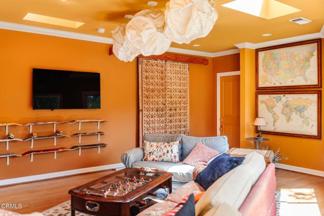 4953 Alta Canyada Road, La Canada Flintridge CA: https://media.crmls.org/mediaz/9dbab270-e4a9-4567-bfe9-4437061109ea.jpg