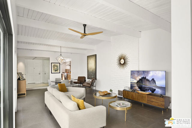 2084 S Lagarto Way, Palm Springs CA: https://media.crmls.org/mediaz/9dbbc96e-de99-4c9f-a828-ce98b1d0c688.jpg