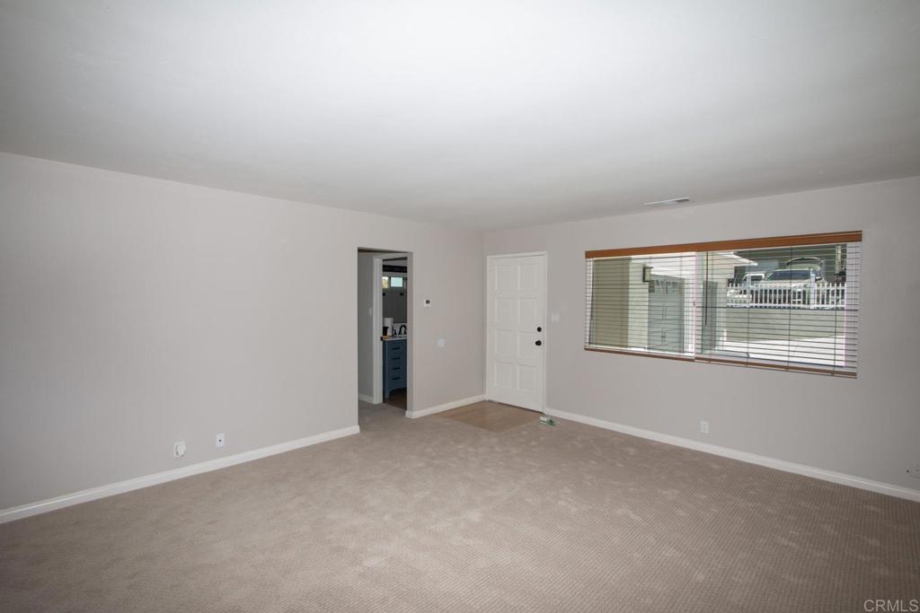 1104 Gardena Road - photo 4