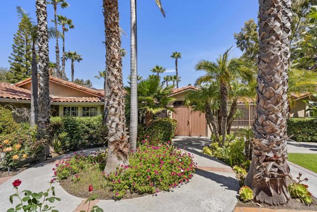 6518 Monte Fuego, Rancho Santa Fe CA: https://media.crmls.org/mediaz/9dbdef30-c937-4ff8-bcd3-7c3d8a4342a3.jpg