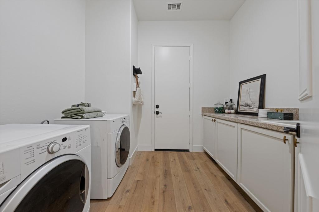 MLS #219120024DA img 23