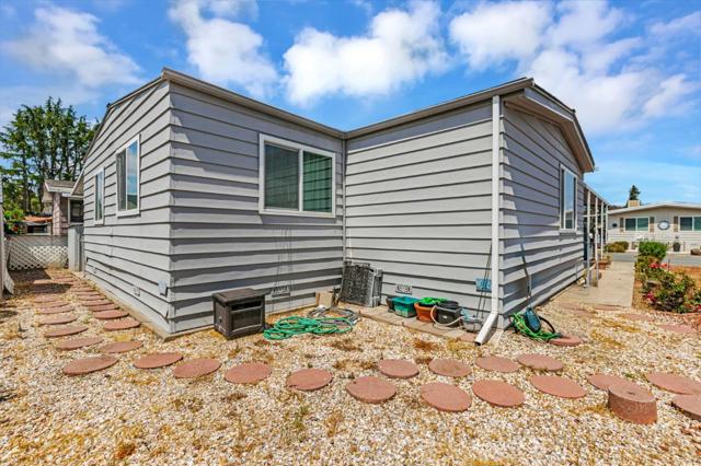 275 Burnett Avenue, Morgan Hill CA: https://media.crmls.org/mediaz/9dbf0383-dd0d-487d-936d-fa25d0d7664c.jpg
