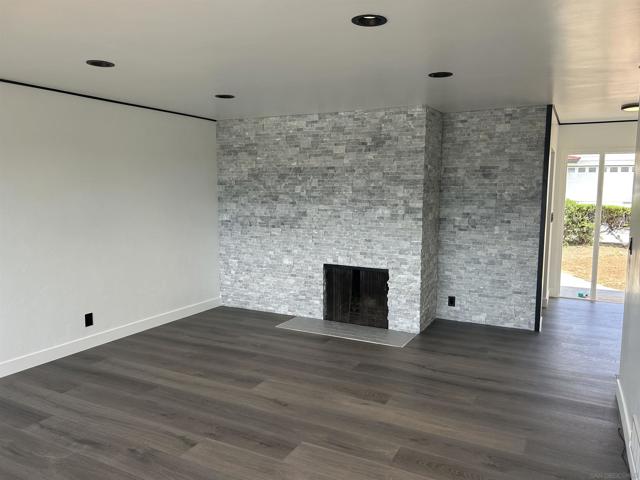 6517 Hillgrove, San Diego CA: https://media.crmls.org/mediaz/9dbfe586-b6e8-4fca-8184-f1493b12a652.jpg