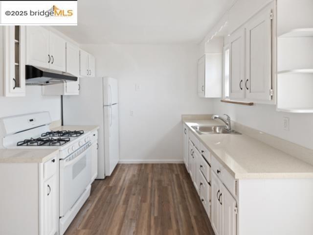 9866 Koford Rd, Oakland CA: https://media.crmls.org/mediaz/9dc0de74-38e7-4486-bb12-2a0966701bd0.jpg