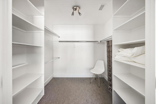 1160 E Marion Way, Palm Springs CA: https://media.crmls.org/mediaz/9dc1bce0-da94-4547-a076-c19bfad38e6a.jpg