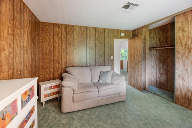2250 N Broadway, Escondido CA: https://media.crmls.org/mediaz/9dc1f94c-4a74-4f0a-9f7b-9a7148e8d2c9.jpg