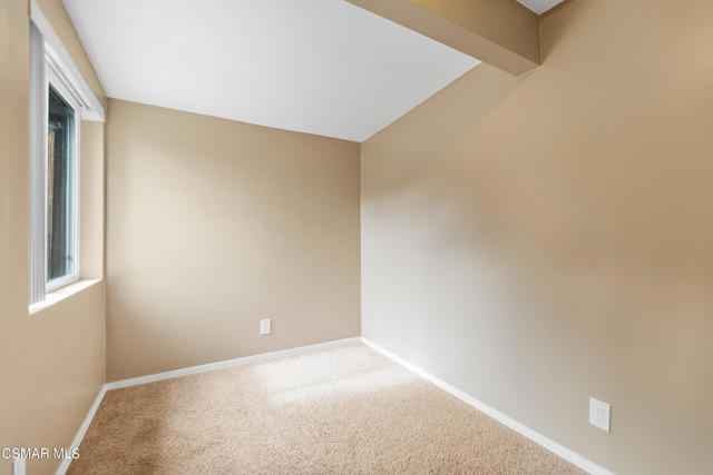 2905 Foothill Drive, Westlake Village CA: https://media.crmls.org/mediaz/9dc38502-5659-48d6-ab56-166a311ac96d.jpg