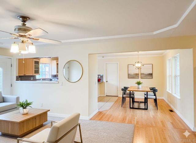 765 Elkwood Ave, Imperial Beach CA: https://media.crmls.org/mediaz/9dc49e68-6346-4ce3-a8b2-b2d63146145c.jpg