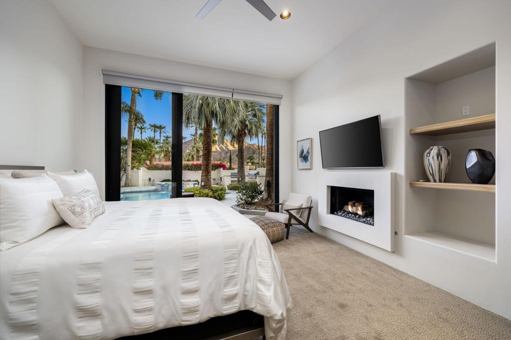 MLS #219139212DA image #17