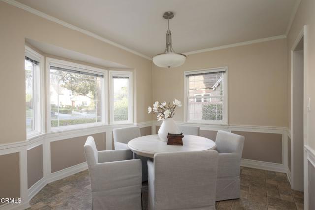 Detail Gallery Image 10 of 36 For 1896 E Mountain St, Pasadena,  CA 91104 - 4 Beds | 2/1 Baths