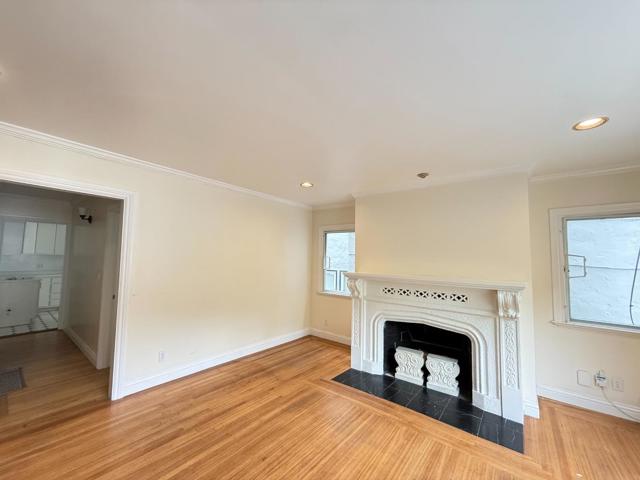 2326 Le Conte Avenue, Berkeley CA: https://media.crmls.org/mediaz/9dc7558b-e649-4f60-9321-d00588484a27.jpg