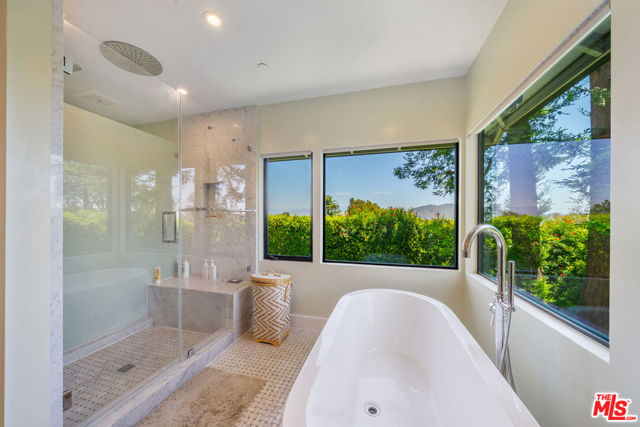 2841 Montcalm Avenue, Los Angeles CA: https://media.crmls.org/mediaz/9dc96d49-2eeb-4acb-80db-23ff54d4ed65.jpg
