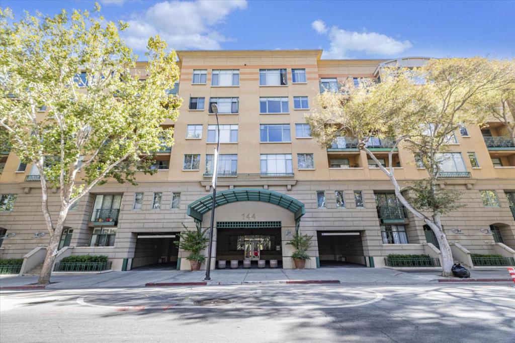144 S 3rd Street #521
