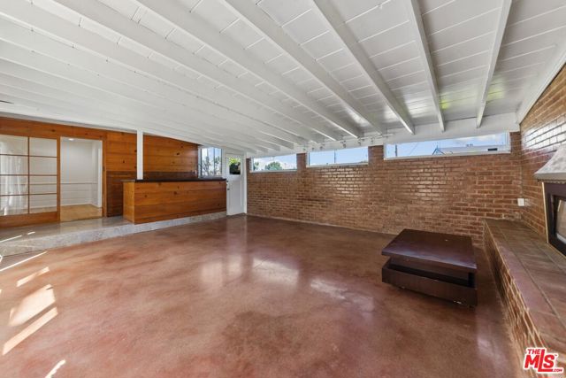 5504 Secrest Drive, Los Angeles, California 90043, 2 Bedrooms Bedrooms, ,1 BathroomBathrooms,Single Family Residence,For Sale,Secrest,24432463