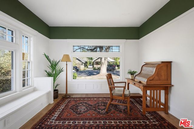 2074 W 29th Street, Los Angeles CA: https://media.crmls.org/mediaz/9dcbcf40-e462-4807-a97b-e769997d4139.jpg