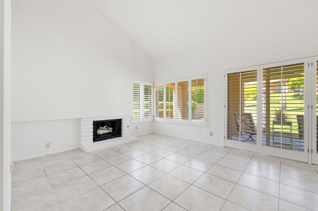 73481 Poinciana Place, Palm Desert CA: https://media.crmls.org/mediaz/9dcc0432-1489-4ba7-9b4e-3c37231fb88c.jpg