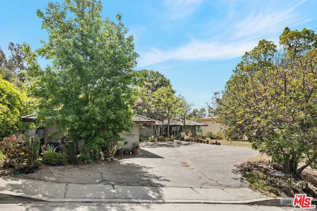 Image 3 for 12262 Richwood Dr, Los Angeles, CA 90049