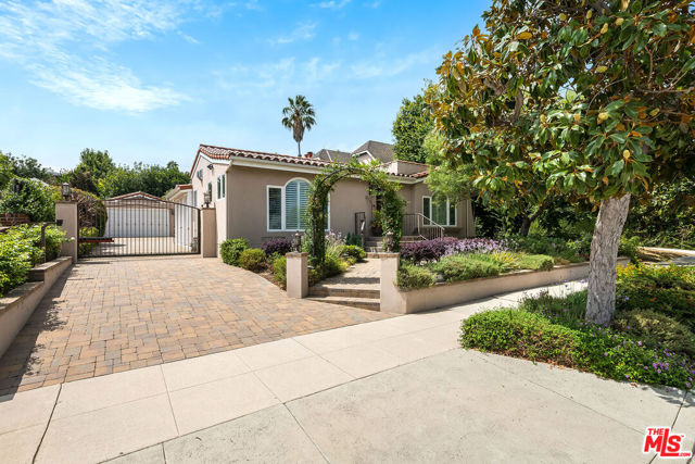 15452 Varden Street photo 2